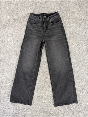Quince Bella Stretch Straight Jeans In Faded Black